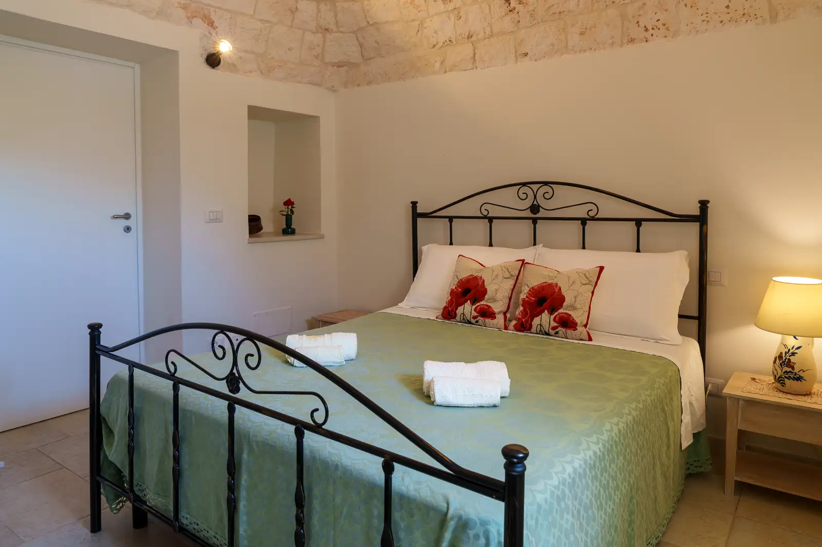 Trulli Papavero Locorotondo